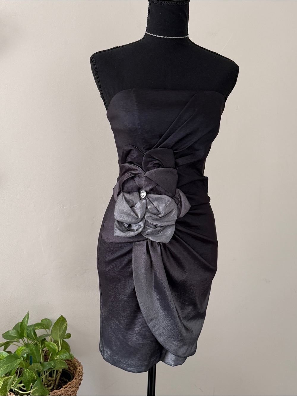 Vintage Y2K caché Strapless Ruched Dress